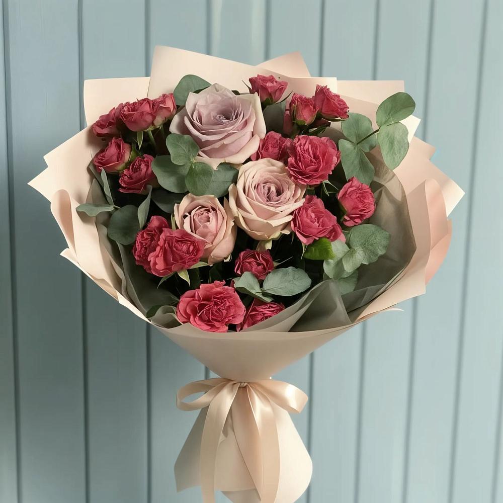 Букет цветов из: Гвоздики и Розы в Кормиловке