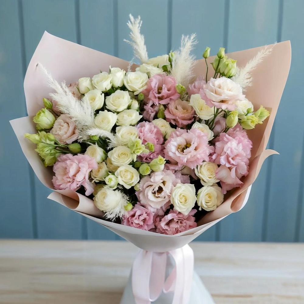 Букет цветов из: Альстромерии и Розы в Кормиловке