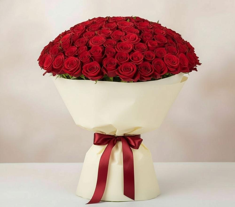 Букет 101 Красная роза Милано в Кормиловке