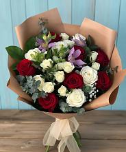 Букет цветов из:  Розы и Альстромерии в Кормиловке