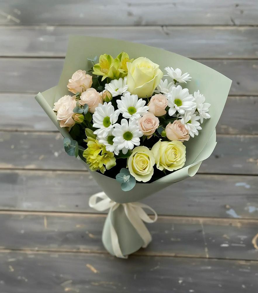 Букет цветов из: Альстромерии, Розы и Хризантемы в Кормиловке
