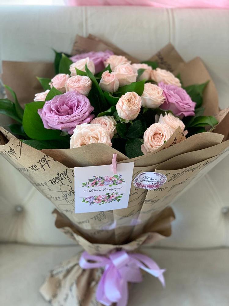 Букет цветов из: Розы в Кормиловке