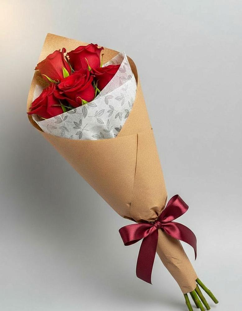 Букет цветов из: Розы в Кормиловке