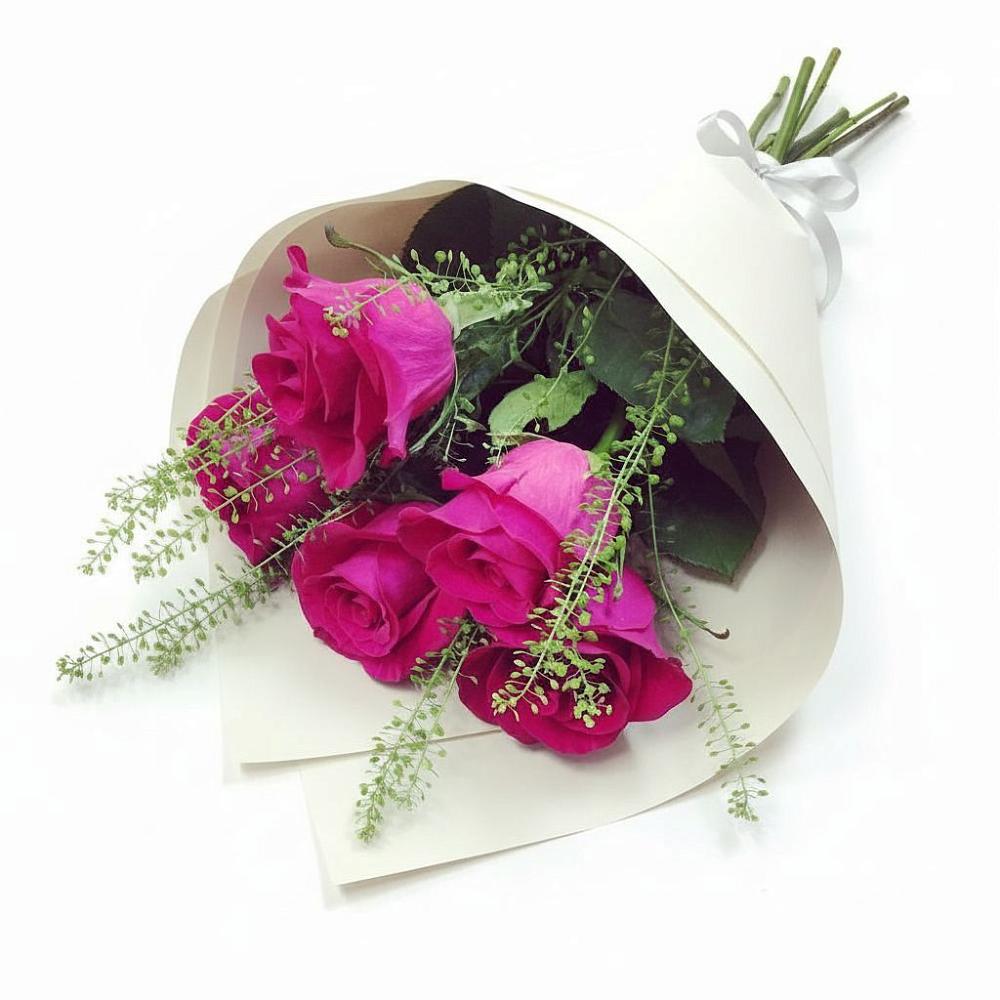 Букет цветов из: Розы в Кормиловке