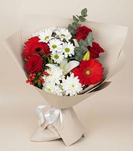 Букет цветов из:  Розы, Хризантемы, Герберы и Лилии в Кормиловке