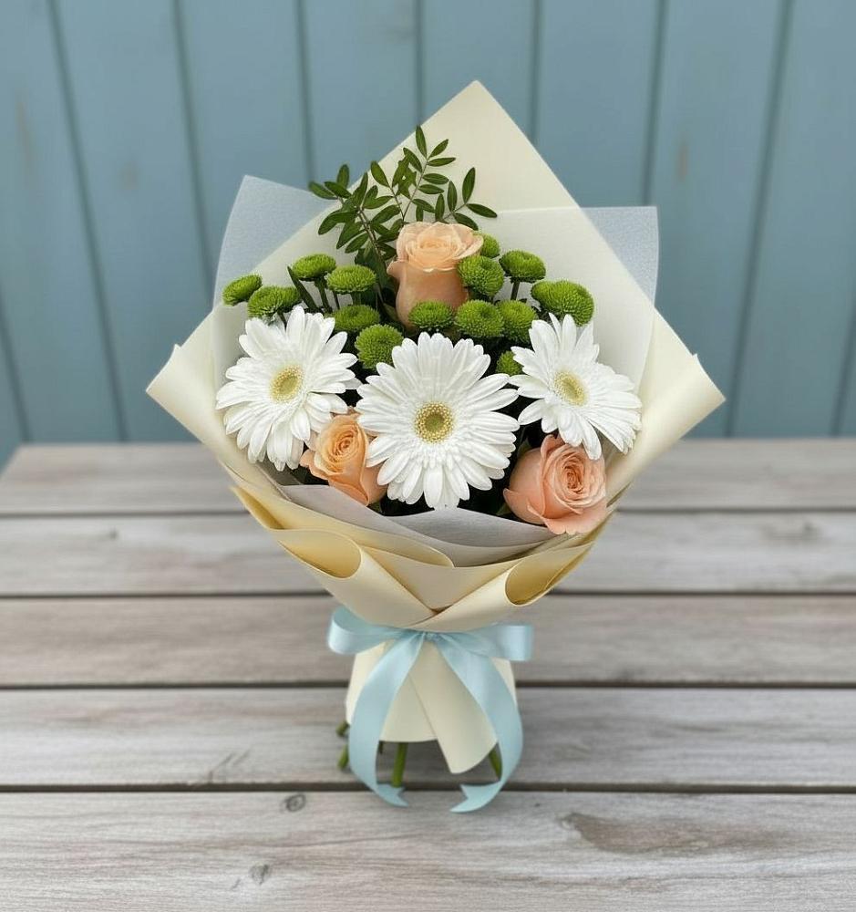 Букет цветов из: Герберы, Розы и Хризантемы в Кормиловке