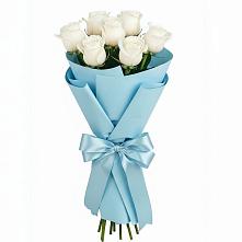 Букет 7 белых роз Проуд в Кормиловке