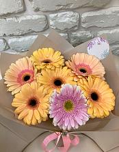 Букет цветов из:  Герберы в Кормиловке