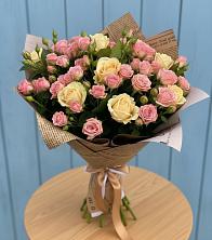 Букет цветов из:  Розы в Кормиловке