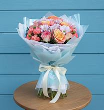 Букет цветов из:  Хризантемы и Розы в Кормиловке