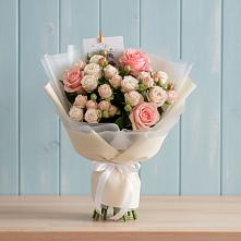 Букет цветов из:  Розы #REPLACE_PRED# Кормиловке