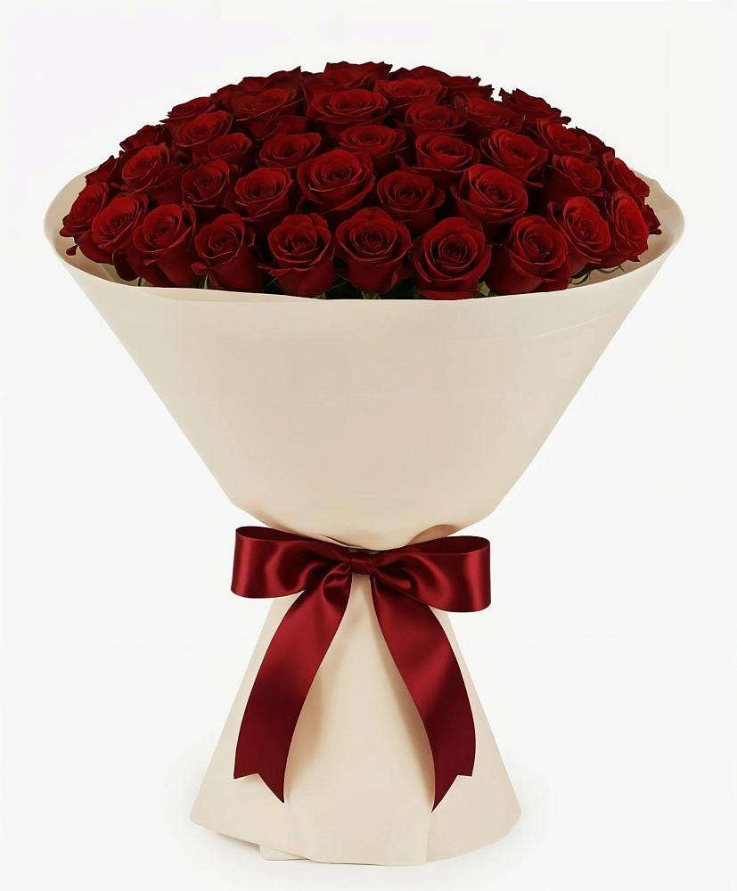 Букет 101 Бордовая роза Блэк Бакарра в Кормиловке