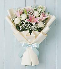 Букет цветов из:  Лилии в Кормиловке
